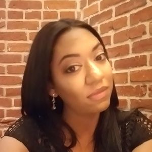 Meet your Posher, Shirah